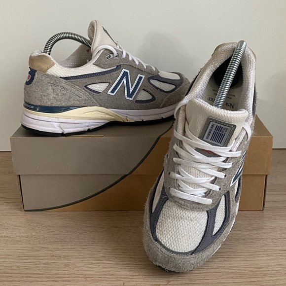 New Balance X Teddy Santis 990 v4 Made In USA Grey Suede - SZ 5.5 M- 7 W